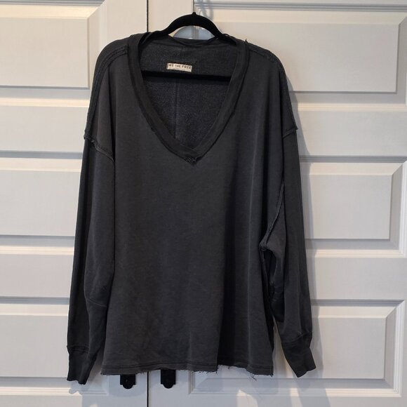NWOT: Free People: We The Free Venice V-Neck Sweatshirt Size XL - Picture 6 of 7
